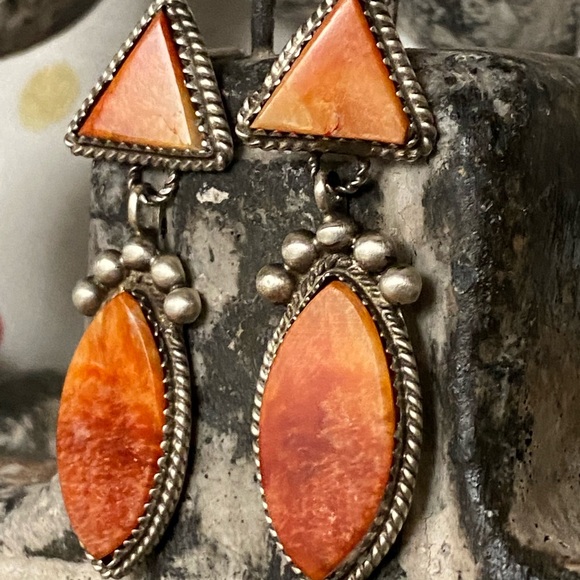 Jewelry - Spiny Oyster Earrings